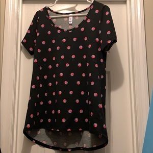 Super comfortable lula roe shirt.